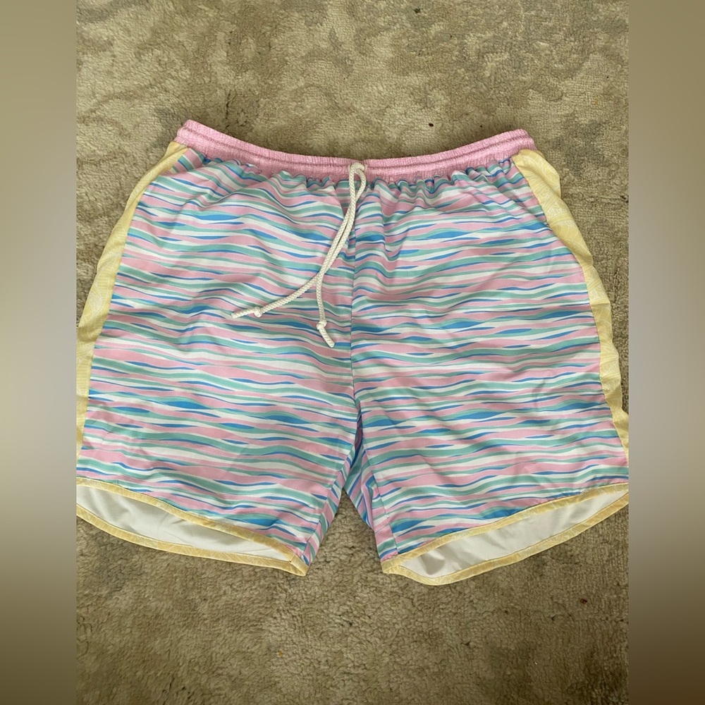 Men’s swim trunks